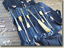 picture of handcarving or woodcarving tools - chisels