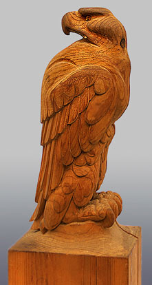 Pole Eagle hand carved with wood