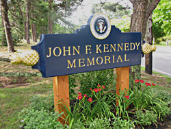 sign for kennedy memorial center